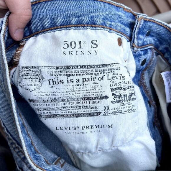 Levi’s Premium 501 Skinny Jeans Big E Red Tag Light Wash W24 L30 - Picture 6 of 10